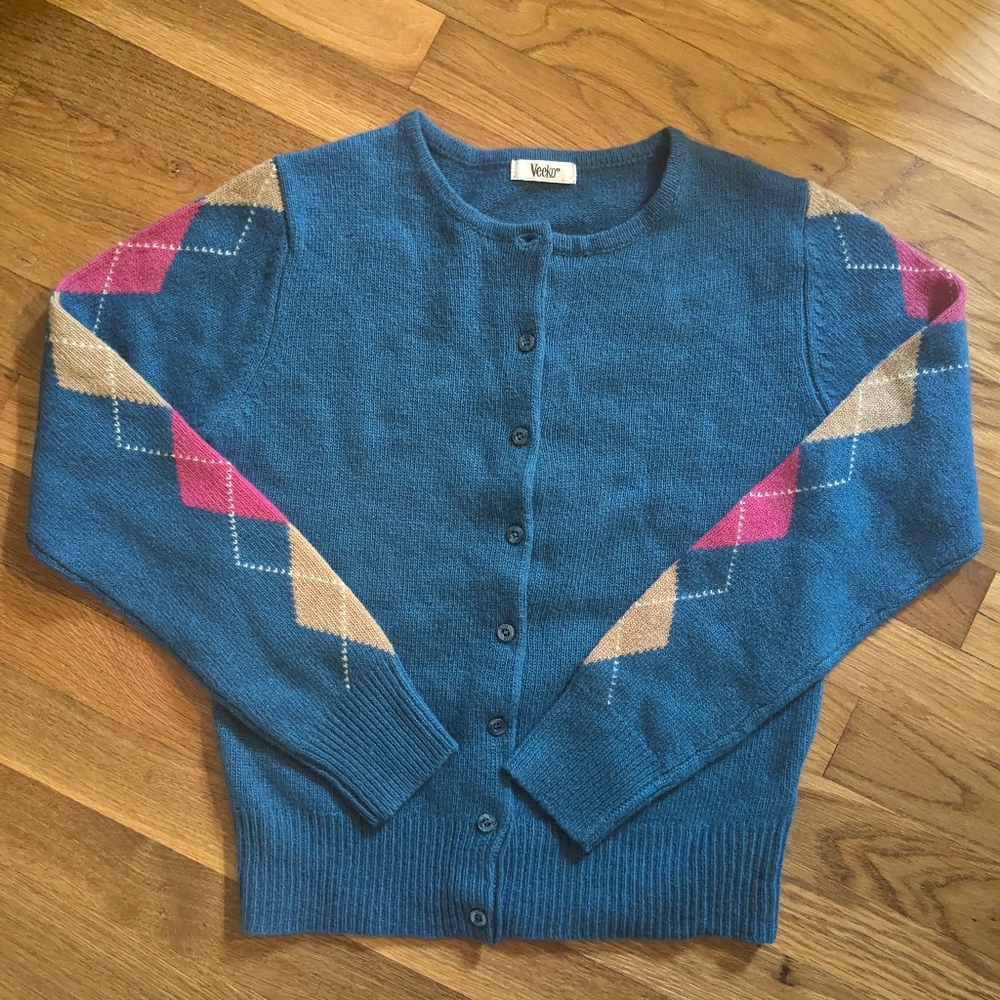 100% Lambswool Blue Argyle Cardigan